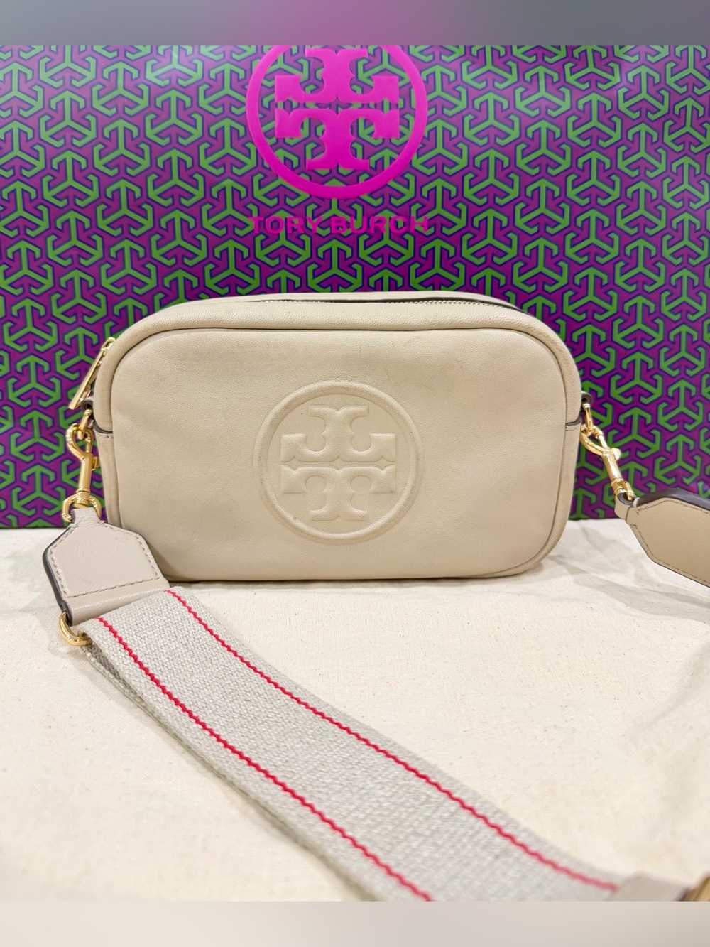 Tory Burch Bombe crossbody